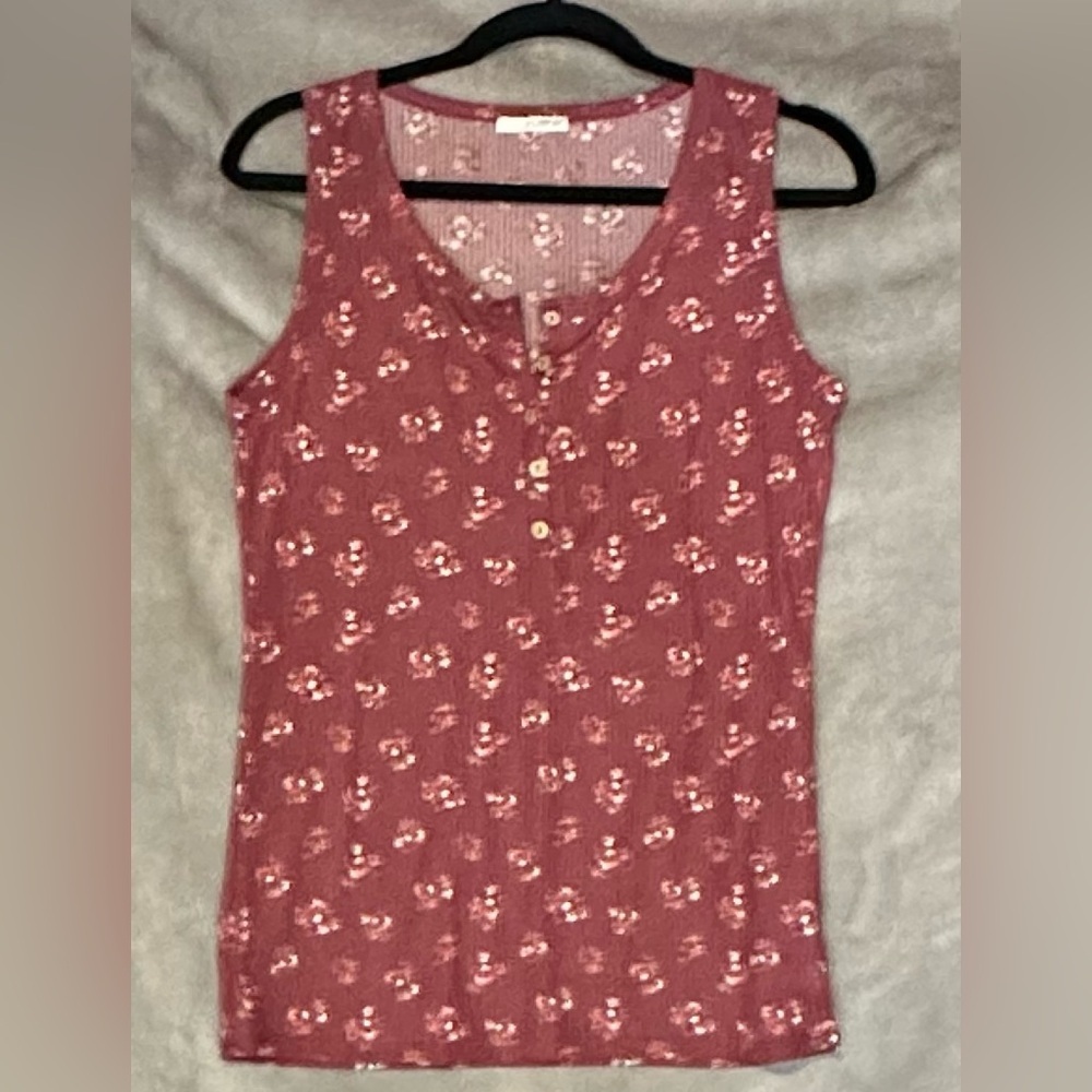 Floral Button-Front Tank Top - Burgundy